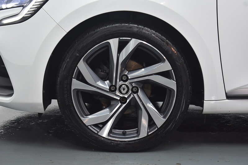 Renault Clio TCe RS Line - U6077