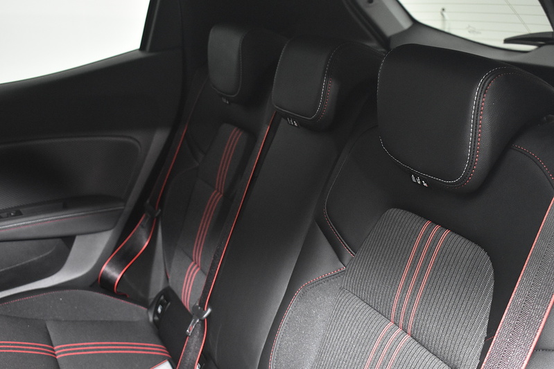 Renault Clio TCe RS Line - U6077