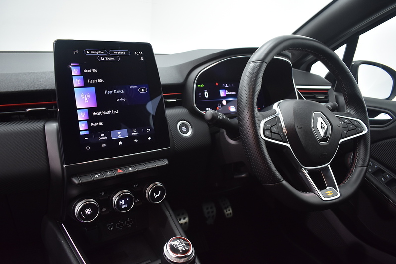 Renault Clio TCe RS Line - U6077