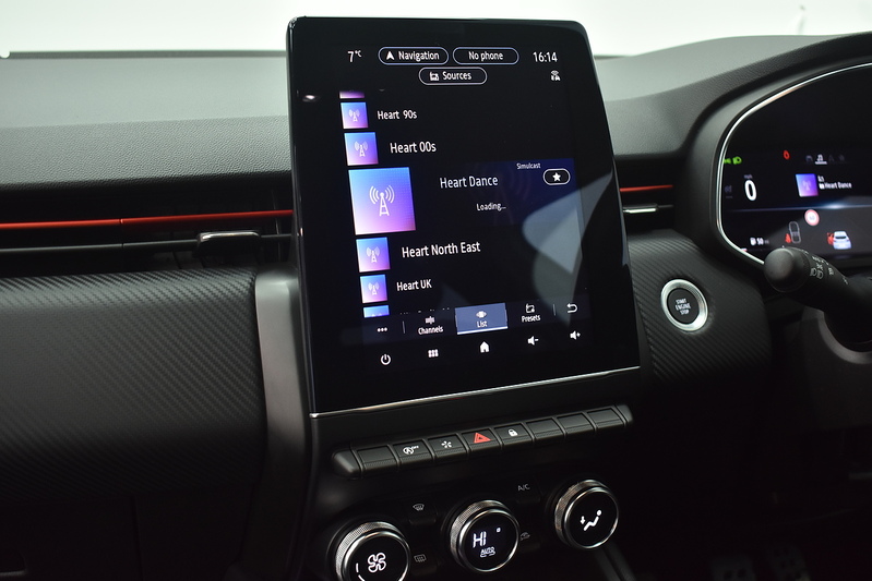 Renault Clio TCe RS Line - U6077