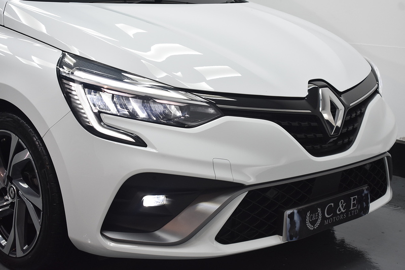 Renault Clio TCe RS Line - U6077