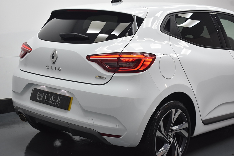 Renault Clio TCe RS Line - U6077