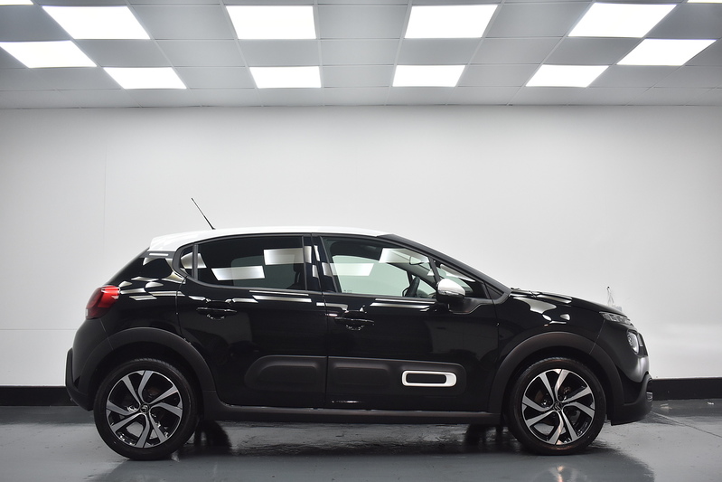 Citroen C3 PureTech Shine Plus - U6080