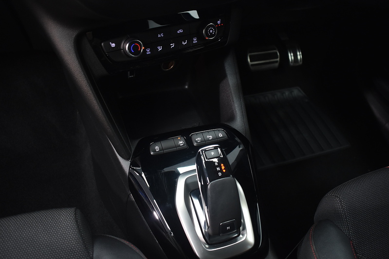 Vauxhall Corsa Turbo SRi Edition - U6081