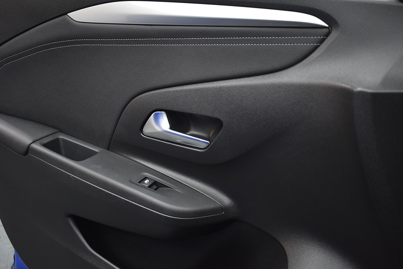 Vauxhall Corsa Turbo SRi Edition - U6081