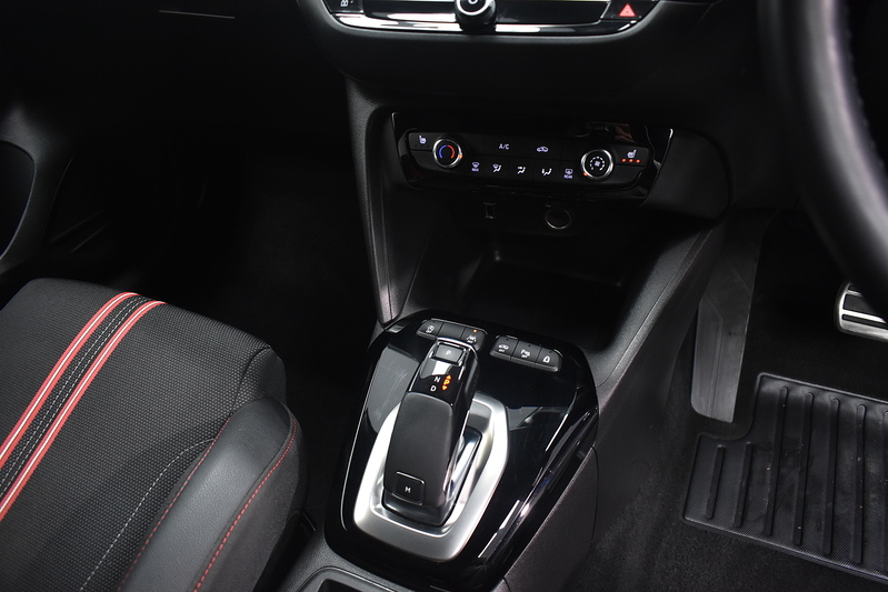 Vauxhall Corsa Turbo SRi Edition - U6081