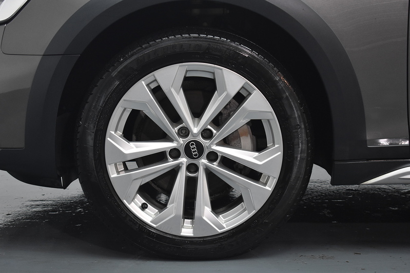 Audi A4 Allroad TDI Sport - U6087