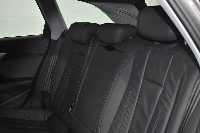 Audi A4 Allroad TDI Sport - U6087