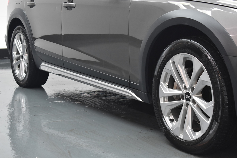 Audi A4 Allroad TDI Sport - U6087