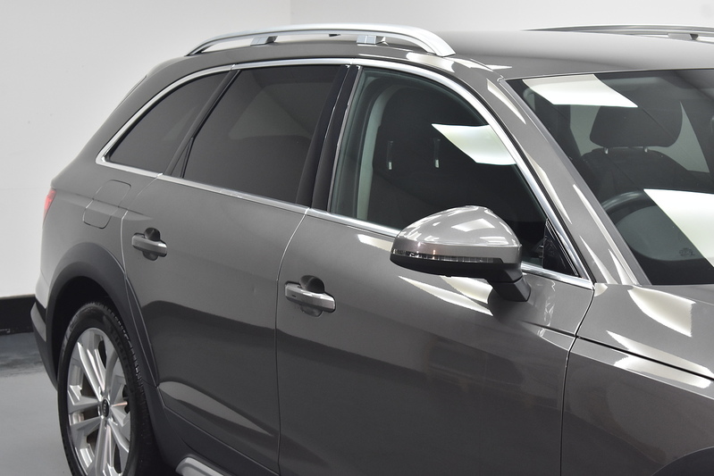 Audi A4 Allroad TDI Sport - U6087