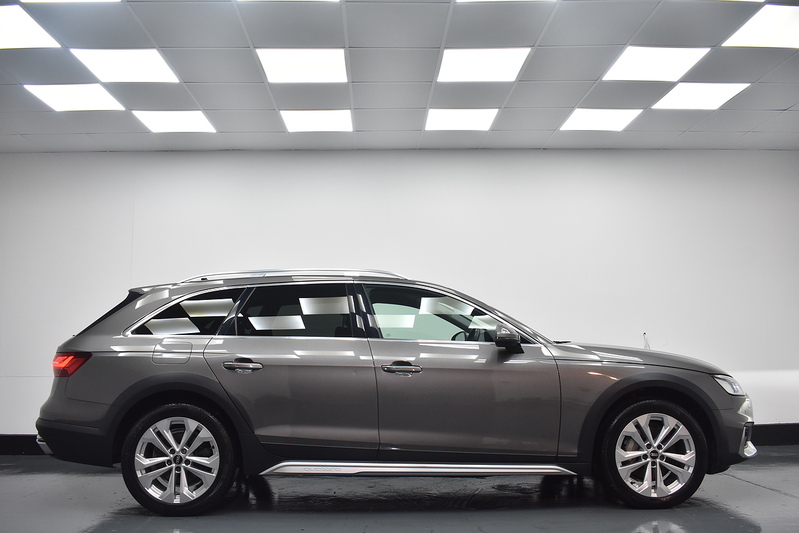 Audi A4 Allroad TDI Sport - U6087