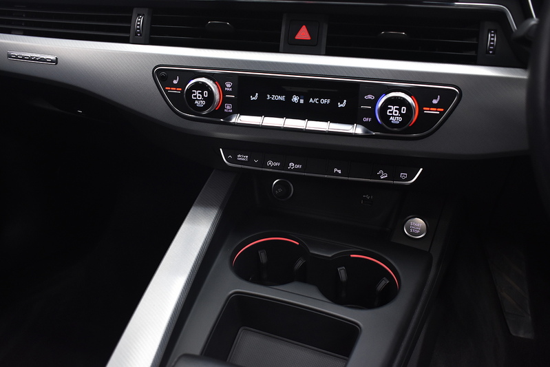 Audi A4 Allroad TDI Sport - U6087