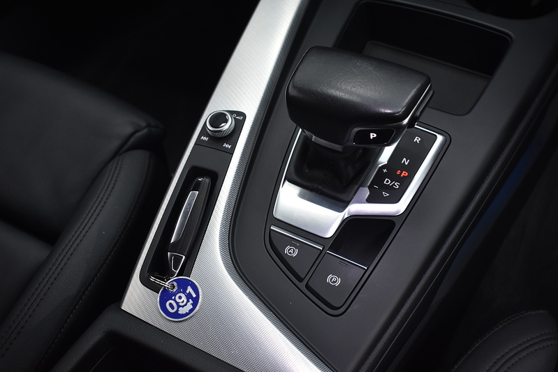 Audi A4 Allroad TDI Sport - U6087