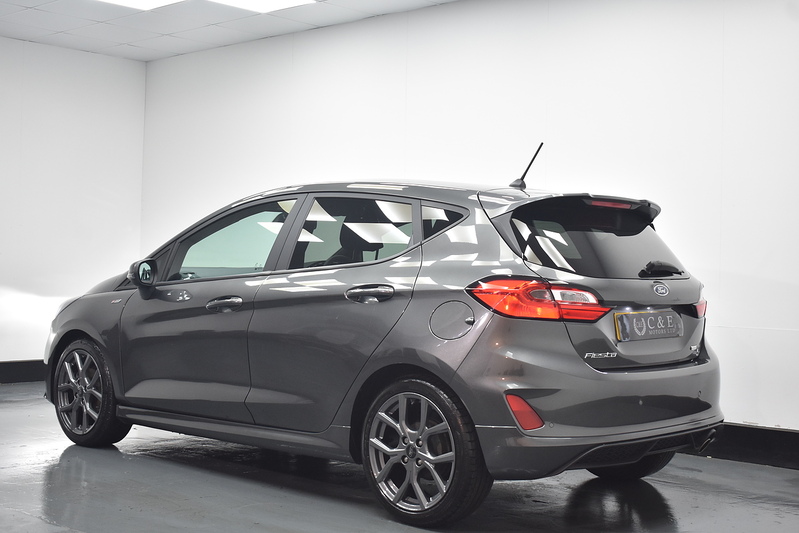 Ford Fiesta T EcoBoost MHEV ST-Line Edition - U6090