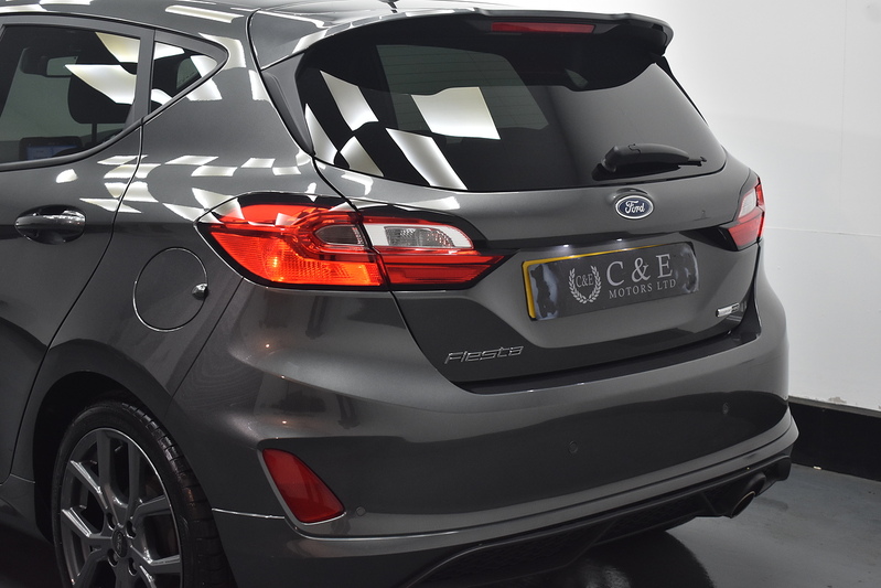Ford Fiesta T EcoBoost MHEV ST-Line Edition - U6090