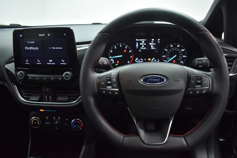 Ford Fiesta T EcoBoost MHEV ST-Line Edition - U6090