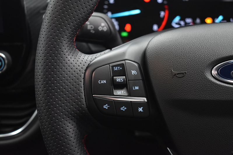 Ford Fiesta T EcoBoost MHEV ST-Line Edition - U6090