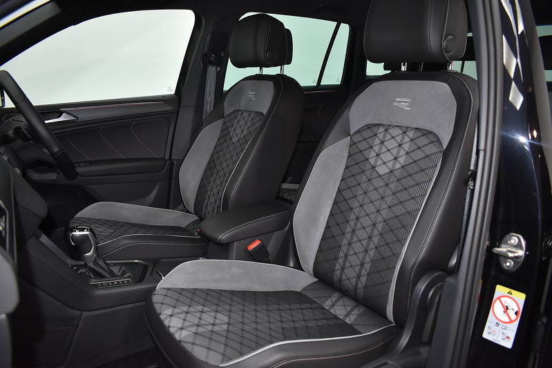 Volkswagen Tiguan TSI R-Line - U6091