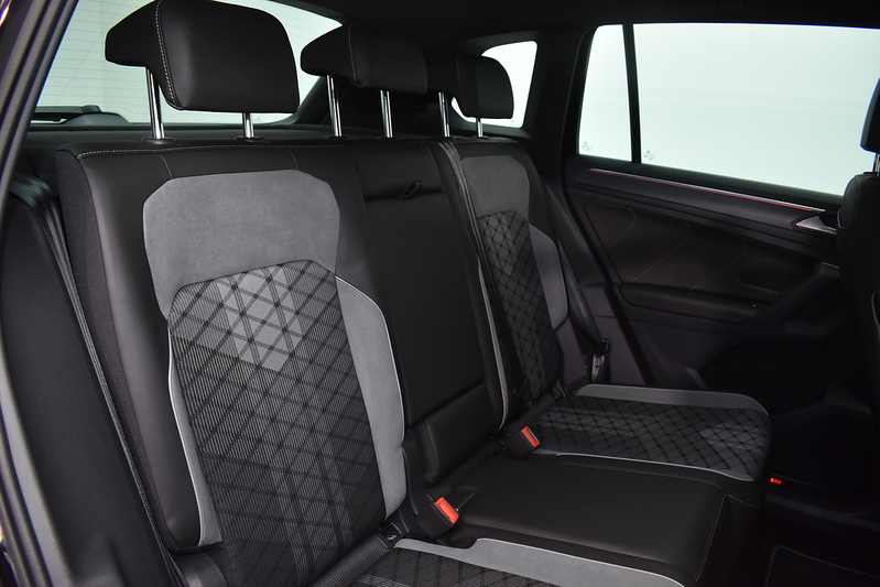 Volkswagen Tiguan TSI R-Line - U6091