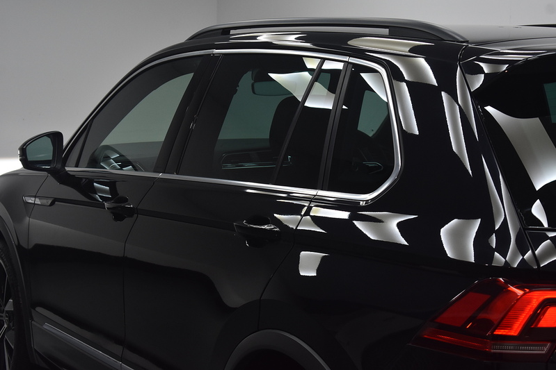 Volkswagen Tiguan TSI R-Line - U6091