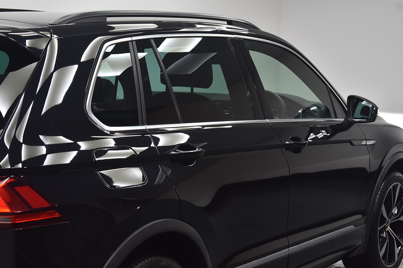Volkswagen Tiguan TSI R-Line - U6091