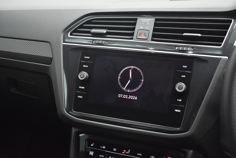 Volkswagen Tiguan TSI R-Line - U6091
