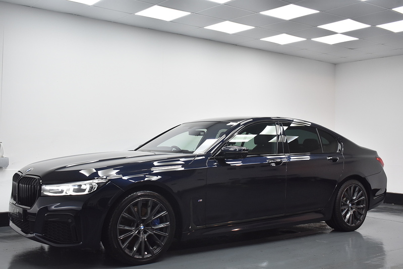 BMW 7 Series 730d MHT M Sport - U6094