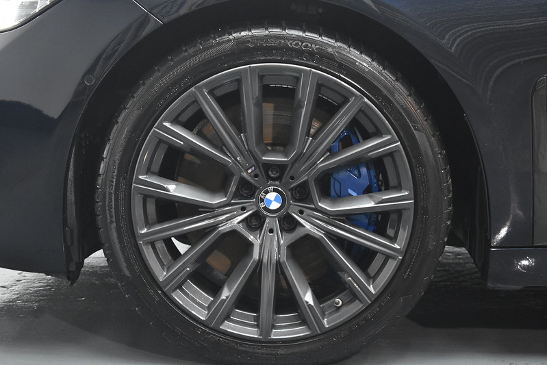 BMW 7 Series 730d MHT M Sport - U6094