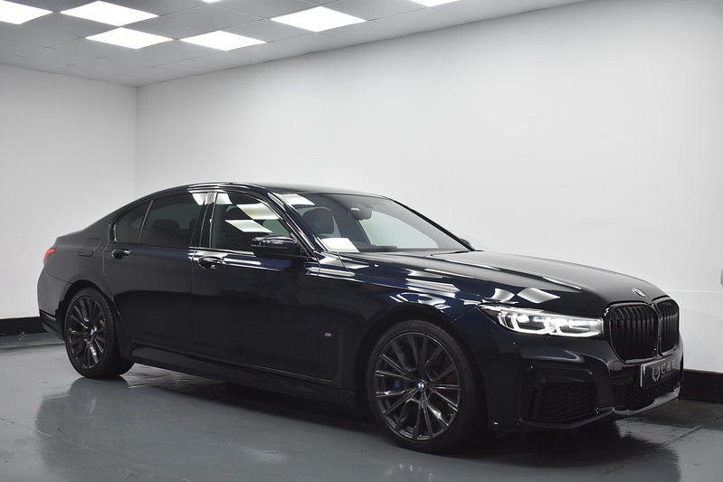 BMW 7 Series 730d MHT M Sport - U6094