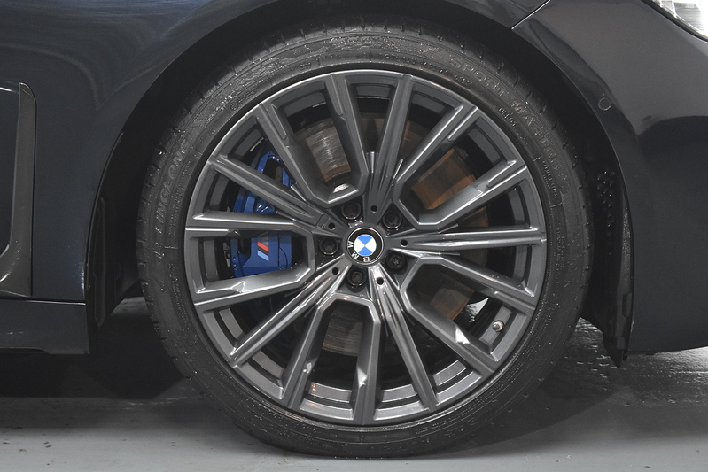 BMW 7 Series 730d MHT M Sport - U6094
