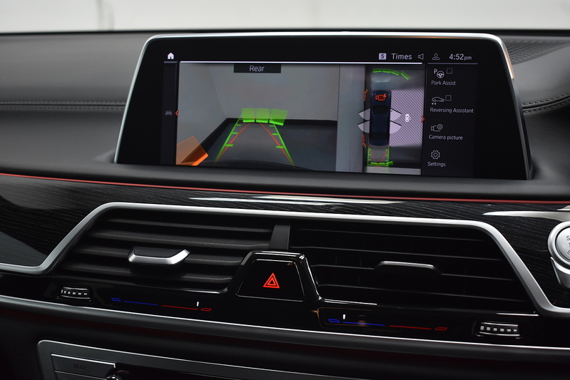 BMW 7 Series 730d MHT M Sport - U6094