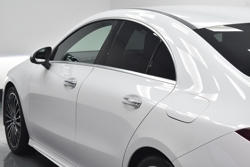 Mercedes-Benz CLA CLA200h MHEV AMG Line - U6095