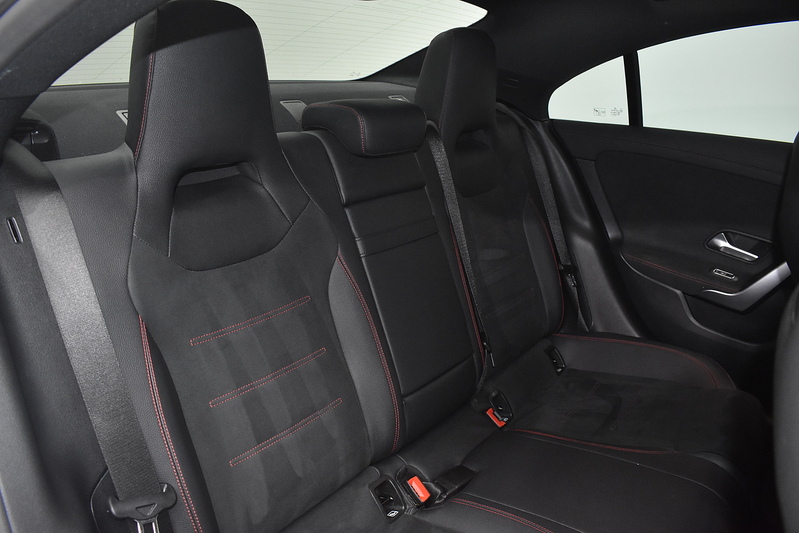 Mercedes-Benz CLA CLA200h MHEV AMG Line - U6095