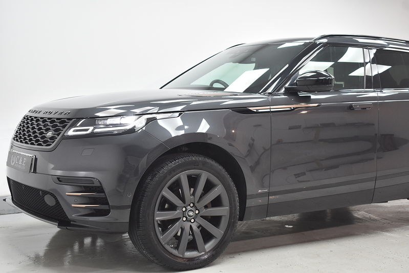 Land Rover Range Rover Velar D240 R-Dynamic HSE - U6096