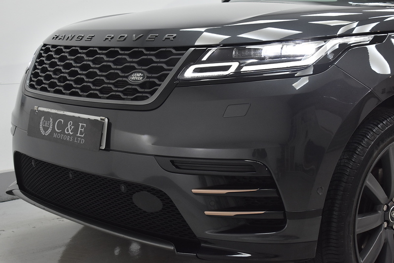 Land Rover Range Rover Velar D240 R-Dynamic HSE - U6096