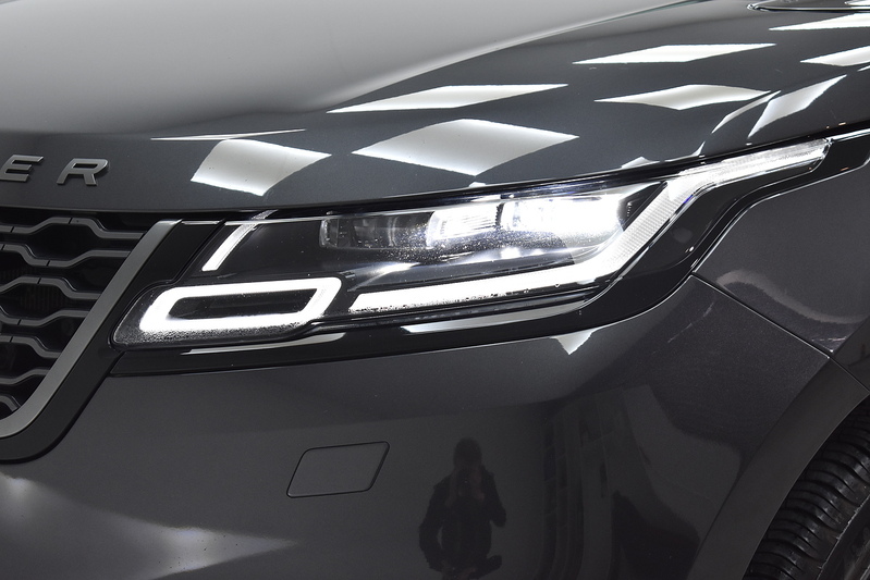 Land Rover Range Rover Velar D240 R-Dynamic HSE - U6096