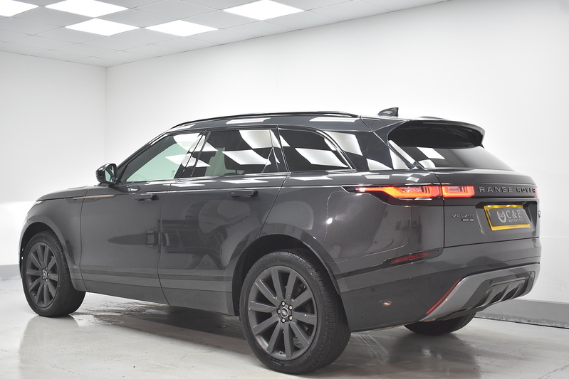 Land Rover Range Rover Velar D240 R-Dynamic HSE - U6096