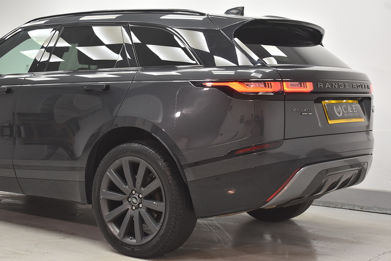 Land Rover Range Rover Velar D240 R-Dynamic HSE - U6096