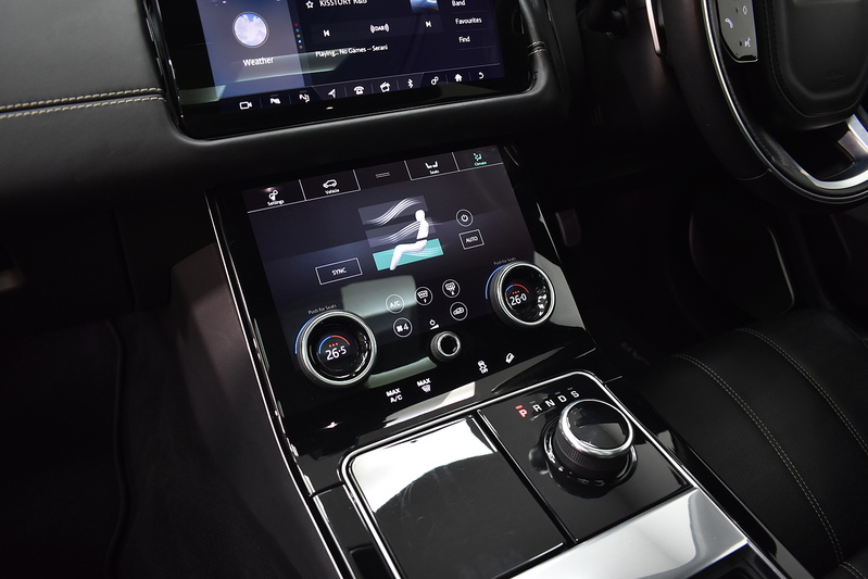 Land Rover Range Rover Velar D240 R-Dynamic HSE - U6096