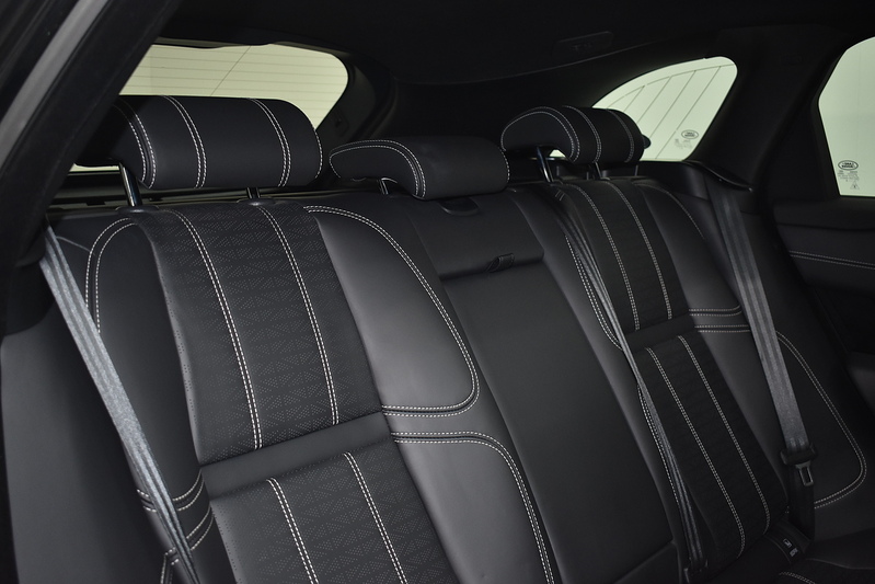 Land Rover Range Rover Velar D240 R-Dynamic HSE - U6096