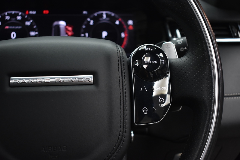 Land Rover Range Rover Velar D240 R-Dynamic HSE - U6096