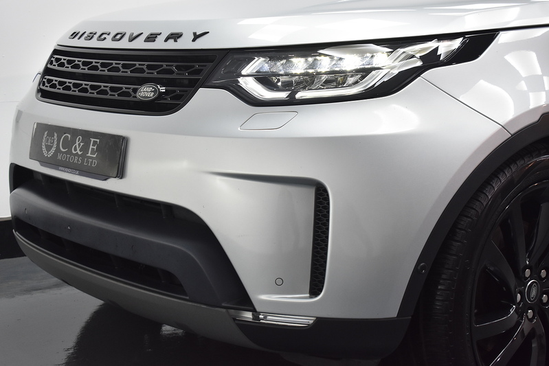 Land Rover Discovery SD V6 HSE Luxury - U6097