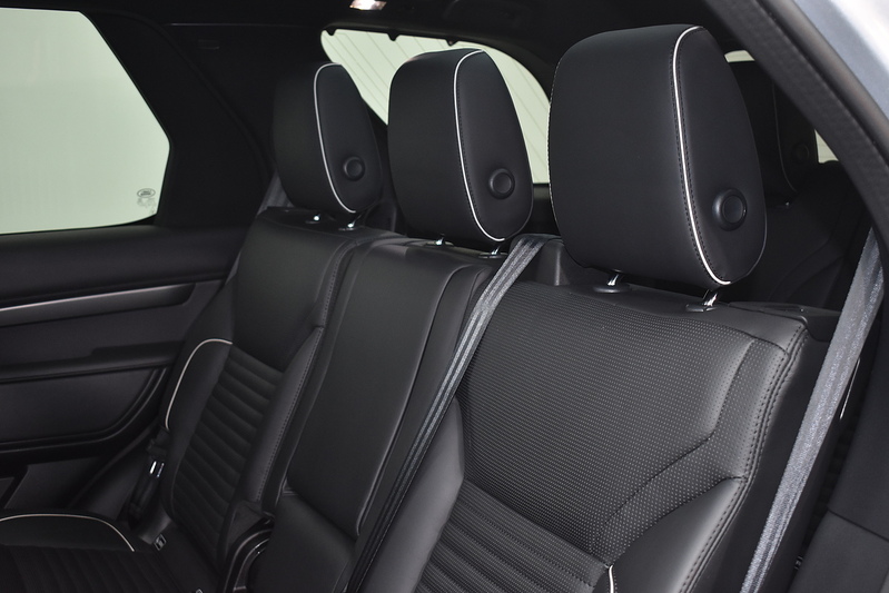 Land Rover Discovery SD V6 HSE Luxury - U6097