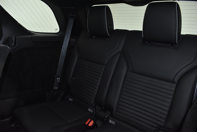 Land Rover Discovery SD V6 HSE Luxury - U6097