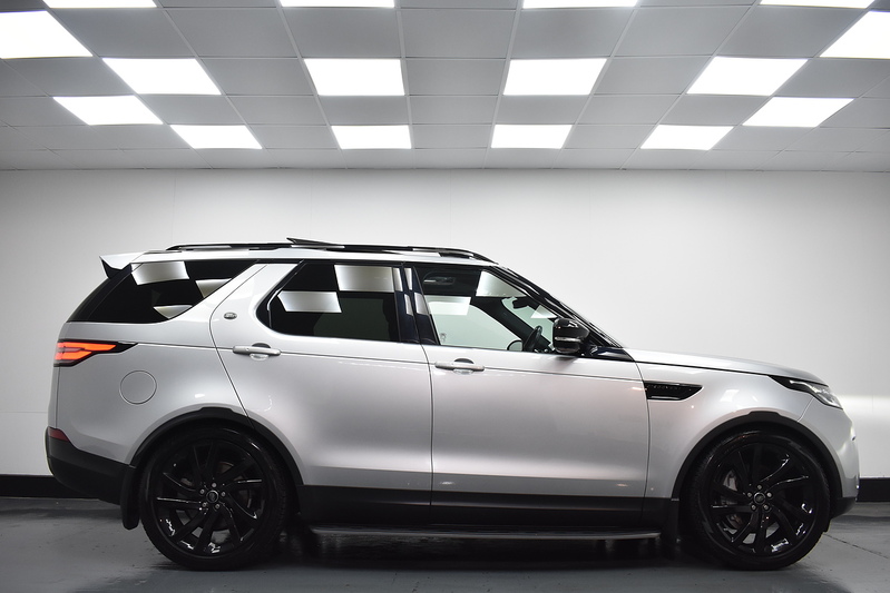 Land Rover Discovery SD V6 HSE Luxury - U6097