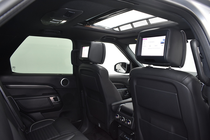 Land Rover Discovery SD V6 HSE Luxury - U6097