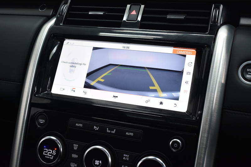 Land Rover Discovery SD V6 HSE Luxury - U6097