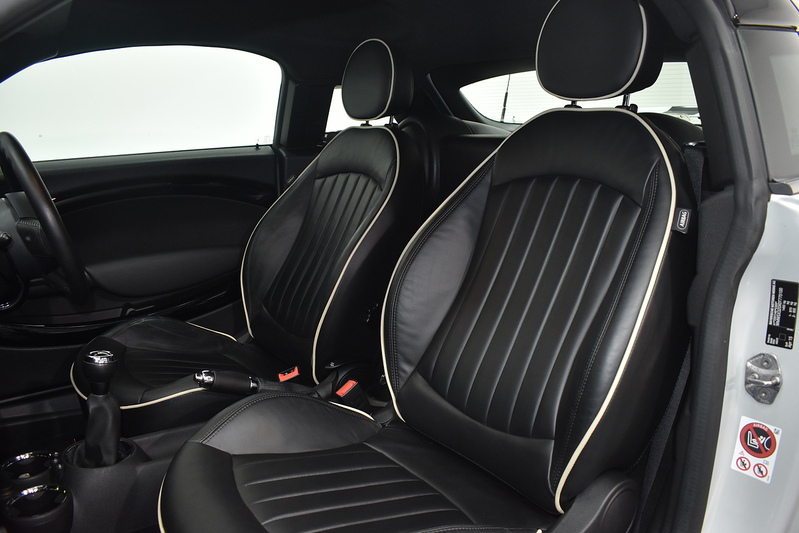 MINI Coupe Cooper S - U6098