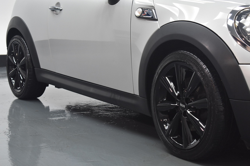 MINI Coupe Cooper S - U6098