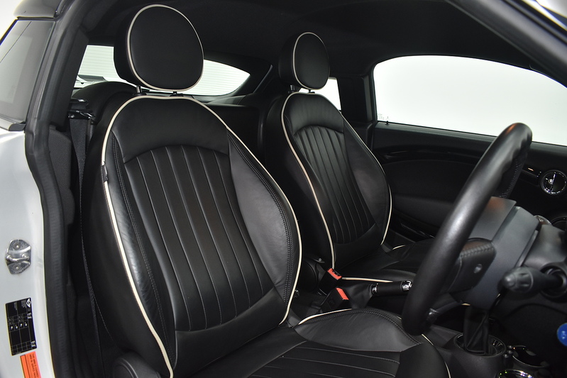 MINI Coupe Cooper S - U6098